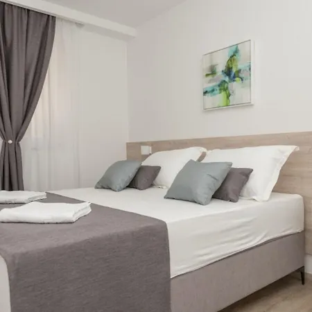 Mari Appartement Makarska