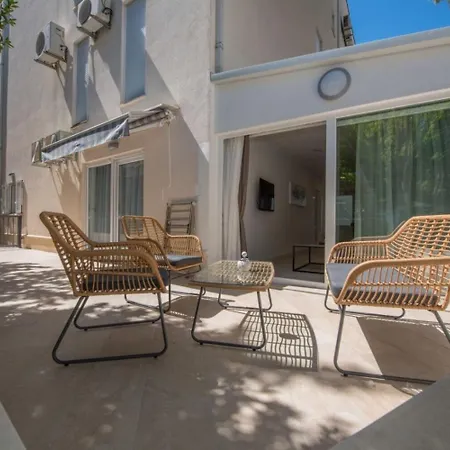 Mari Appartamento Makarska